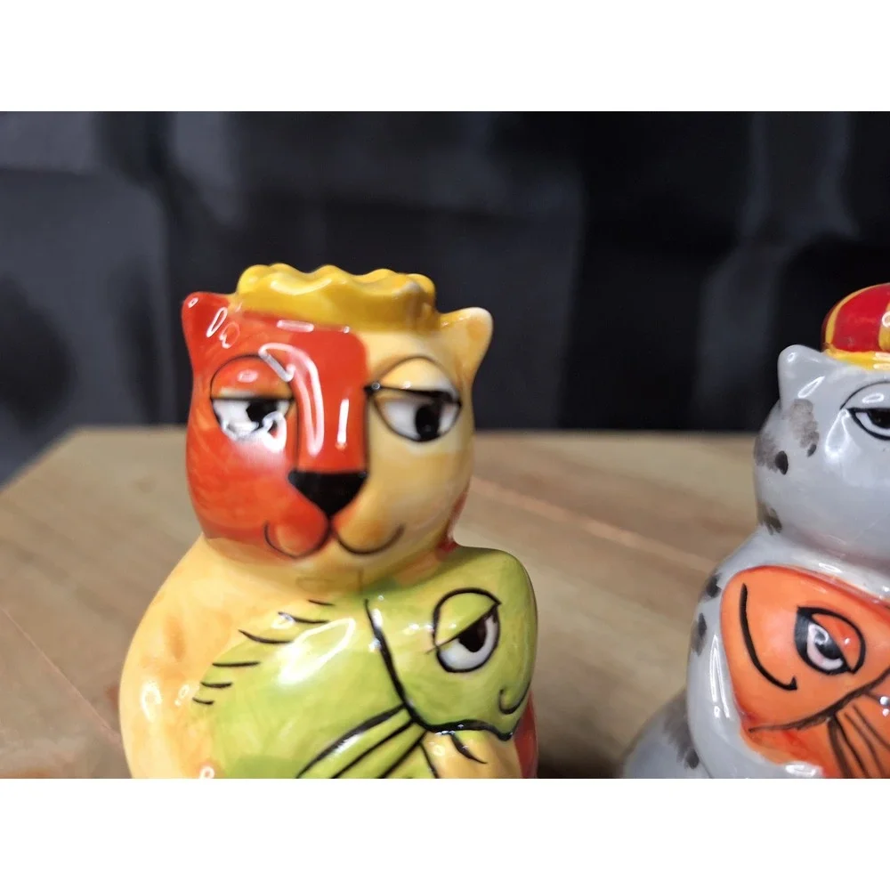 Vintage Ursula Dodge Ceramic Cat Salt and Pepper Shakers Set with Fish